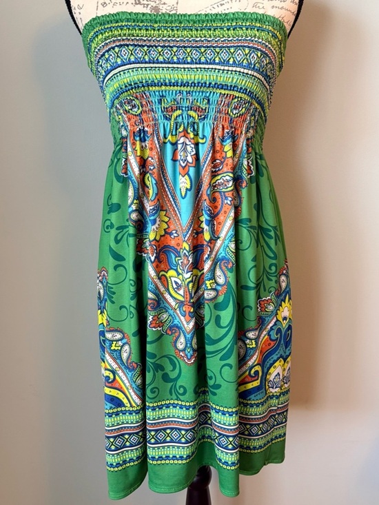 Flying Tomato Dresses & Skirts - Flying Tomato Strapless Boho Mini Dress Smocked Paisley Green M